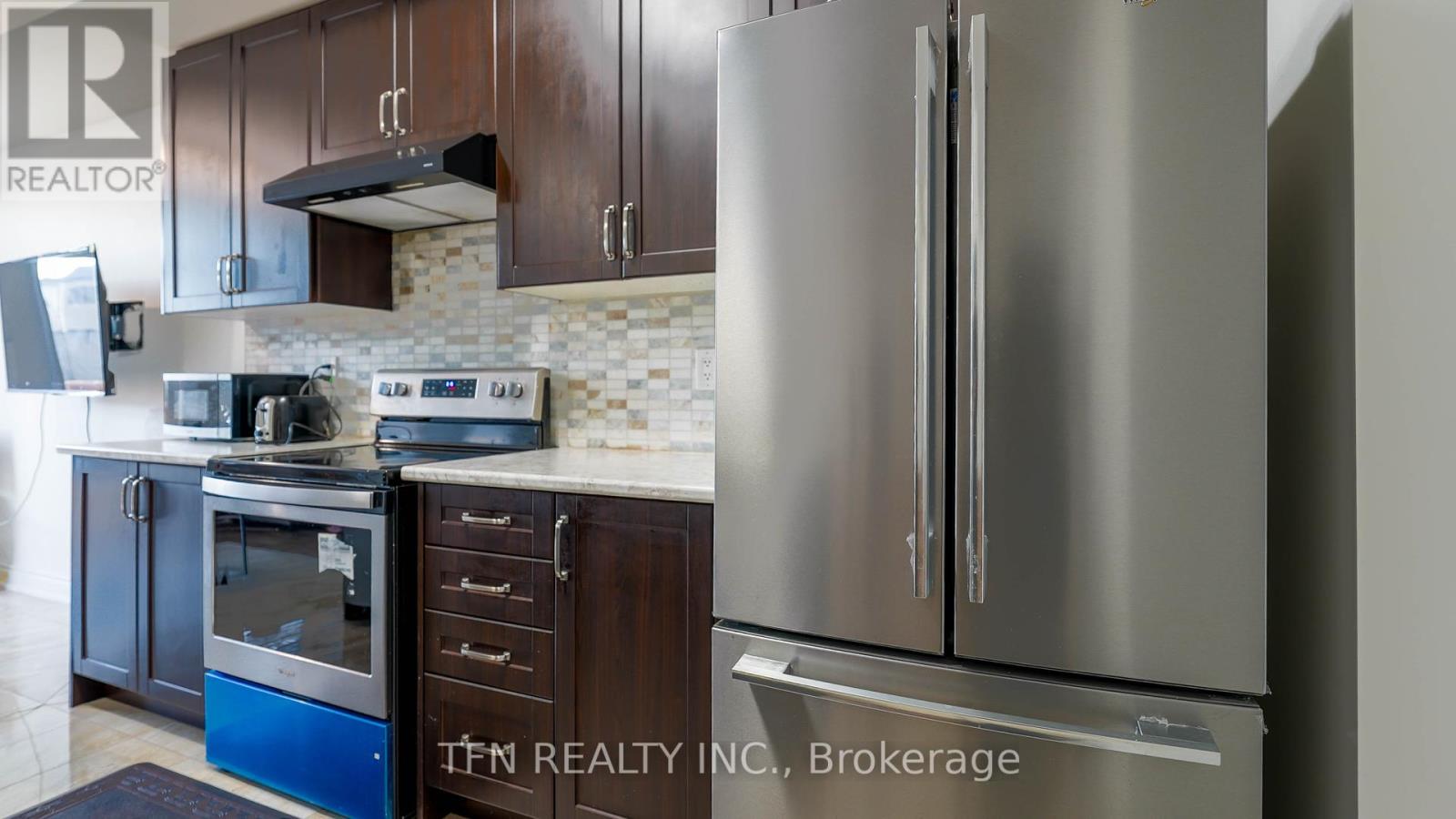 125 Vanilla Trail, Thorold, Ontario  L2V 0L1 - Photo 11 - X12450737