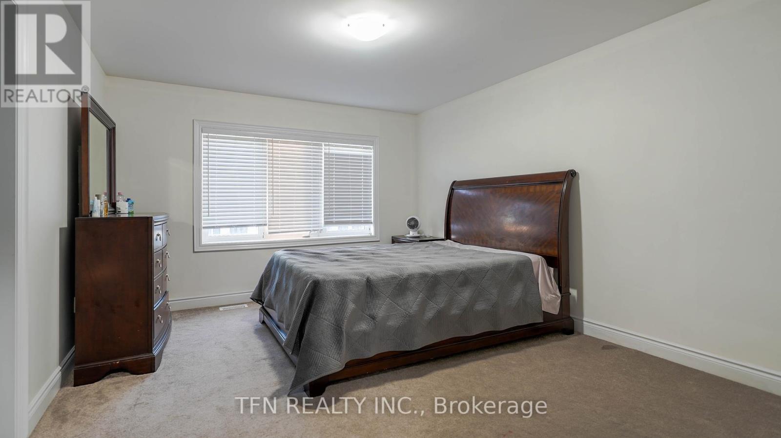 125 Vanilla Trail, Thorold, Ontario  L2V 0L1 - Photo 20 - X12450737