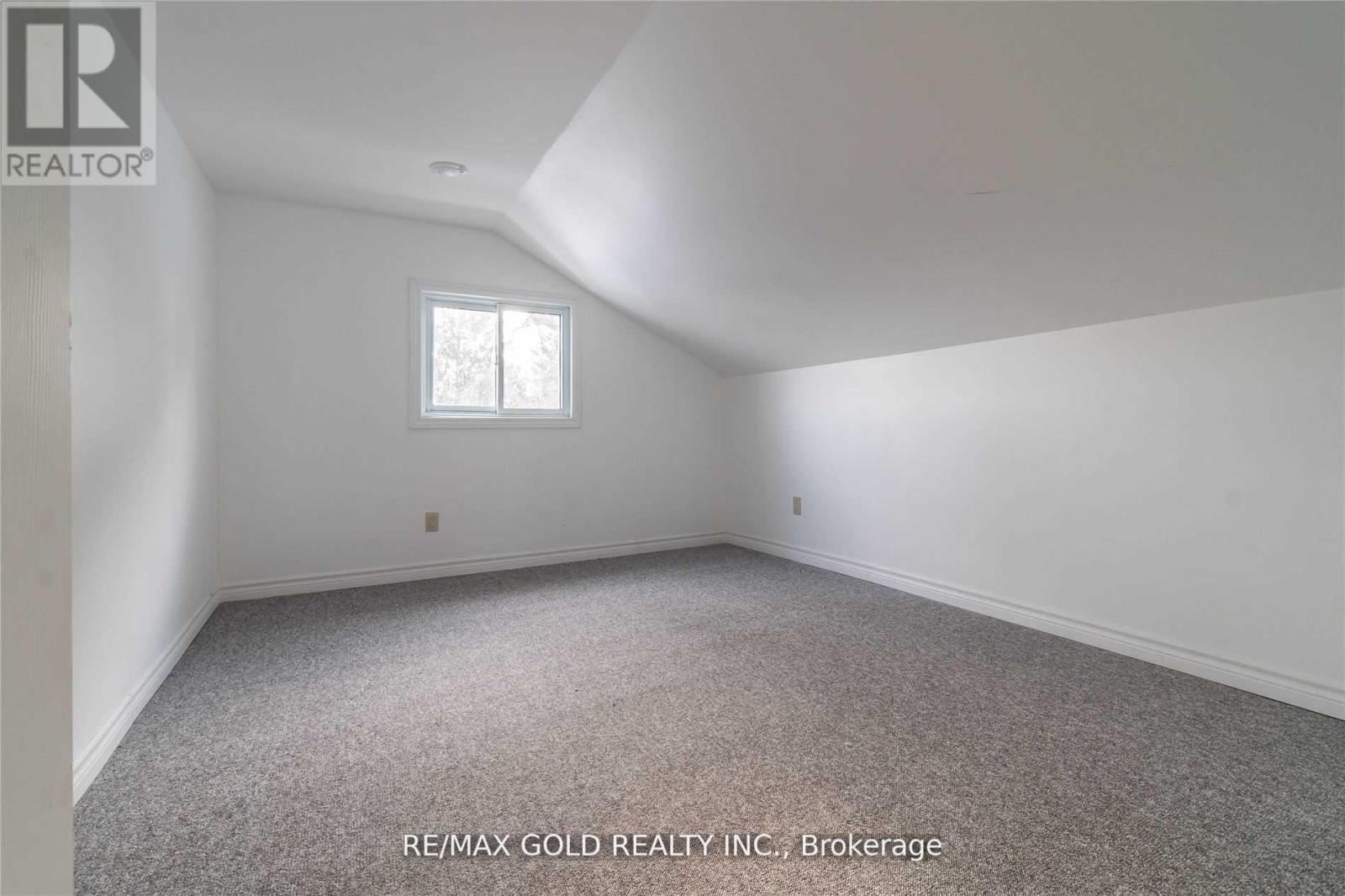 12708 Mclarty Line, Chatham-Kent, Ontario  N0L 2C0 - Photo 26 - X12450742