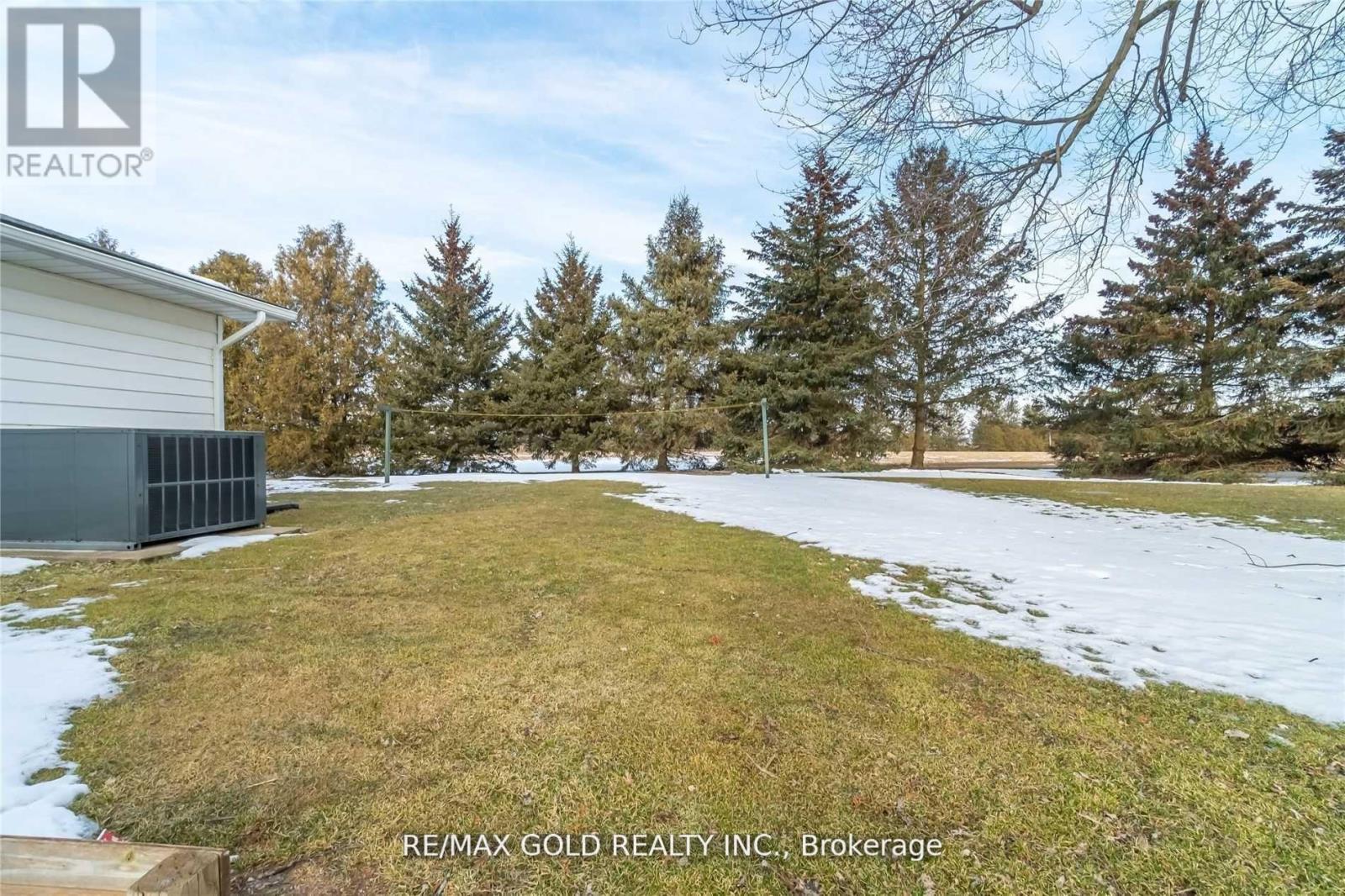 12708 Mclarty Line, Chatham-Kent, Ontario  N0L 2C0 - Photo 28 - X12450742