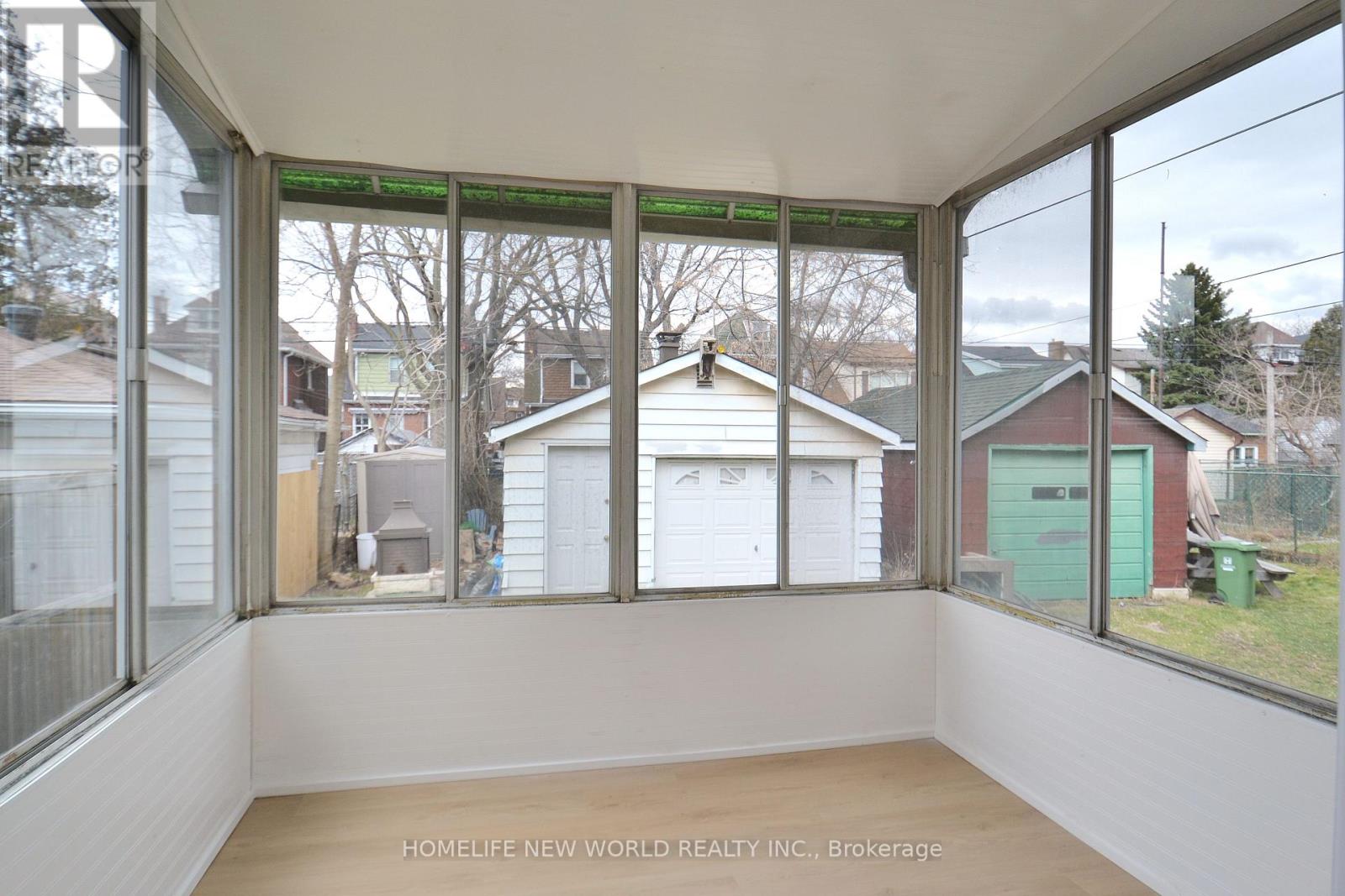 102 Belmont Avenue, Hamilton, Ontario  L8L 7M1 - Photo 12 - X12450759