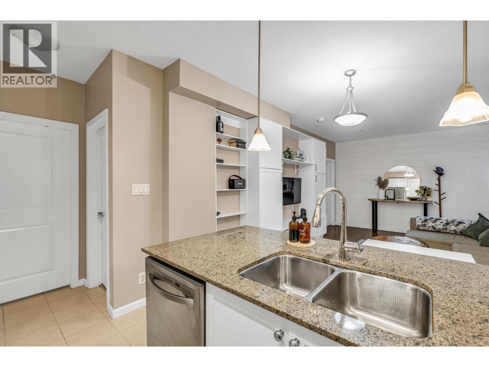 3 12 E Royal Avenue, New Westminster, British Columbia  V3L 0B7 - Photo 9 - R3056491