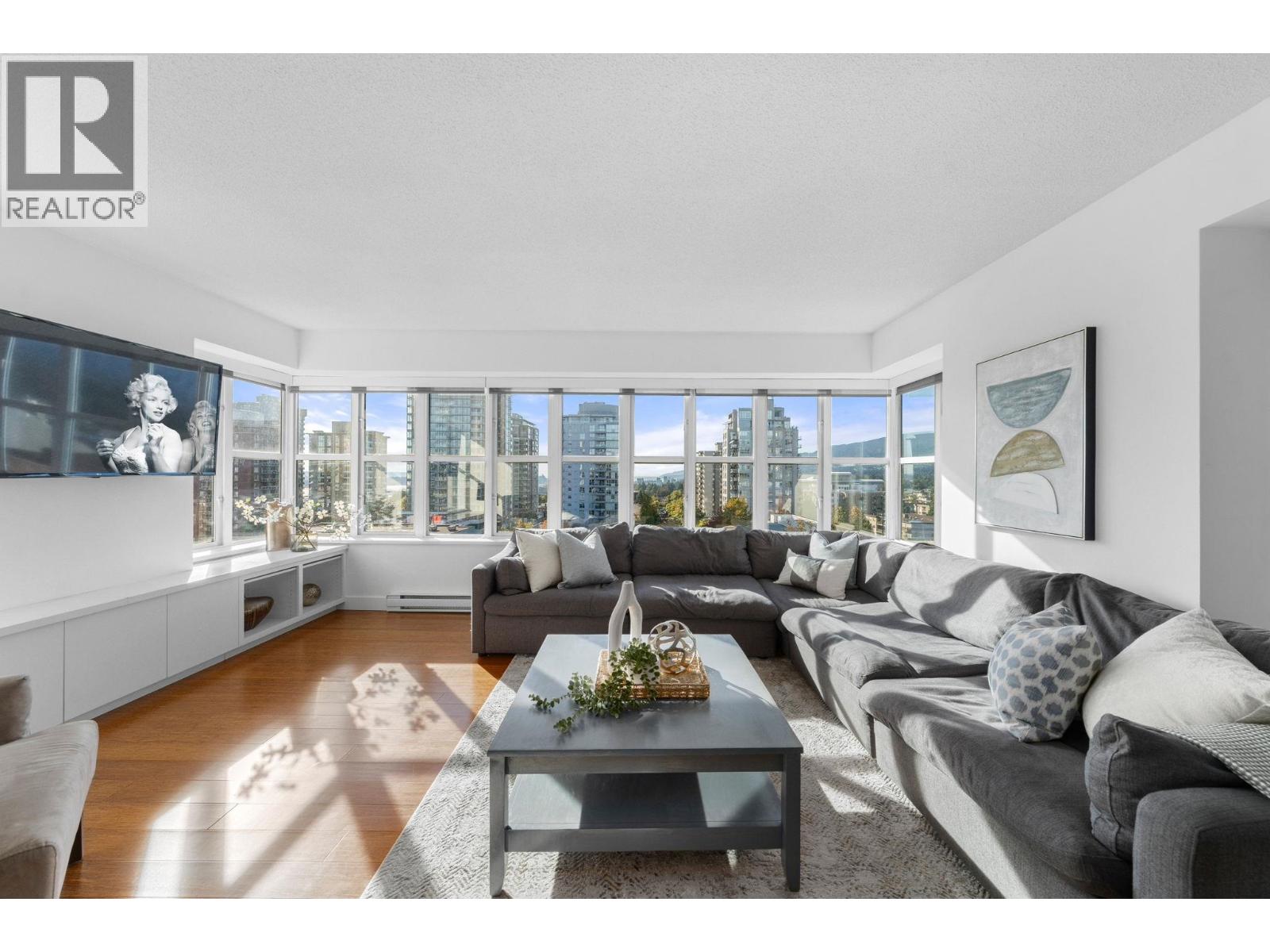 804 1555 Eastern Avenue, North Vancouver, British Columbia  V7L 3G2 - Photo 3 - R3056496