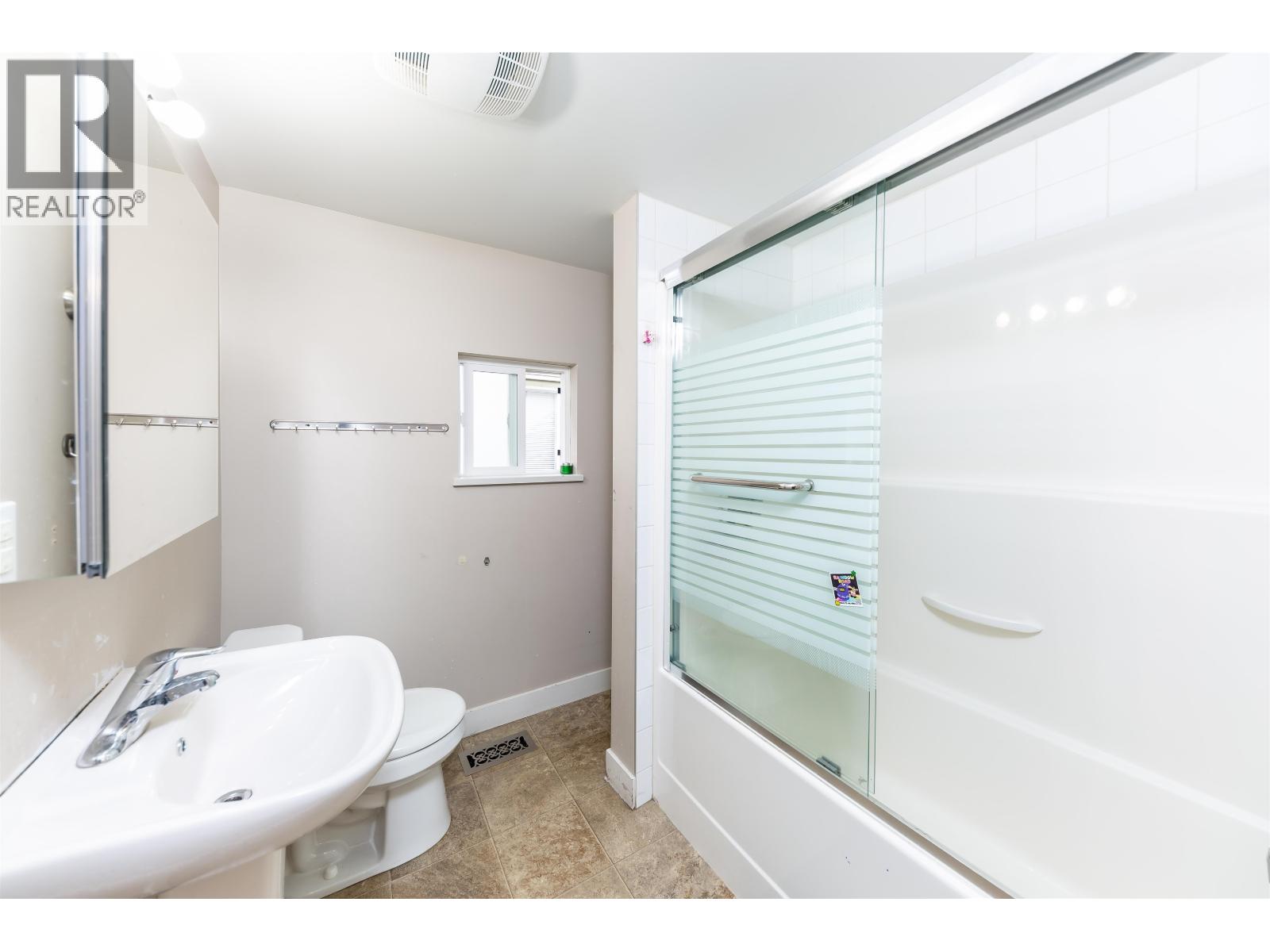 1011 Auckland Street, New Westminster, British Columbia  V3M 1K9 - Photo 9 - R3055764