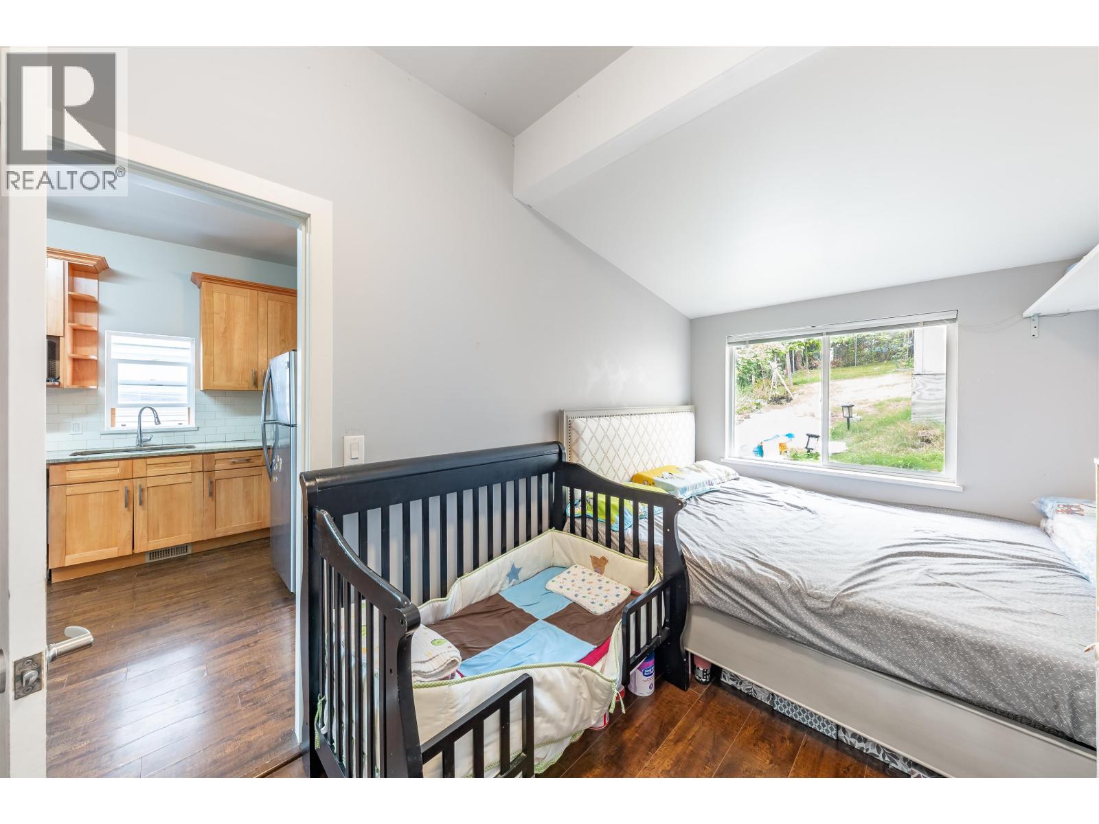 1011 Auckland Street, New Westminster, British Columbia  V3M 1K9 - Photo 6 - R3055764