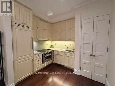 308 - 22 Leader Lane, Toronto, Ontario  M5E 0B2 - Photo 7 - C12449673