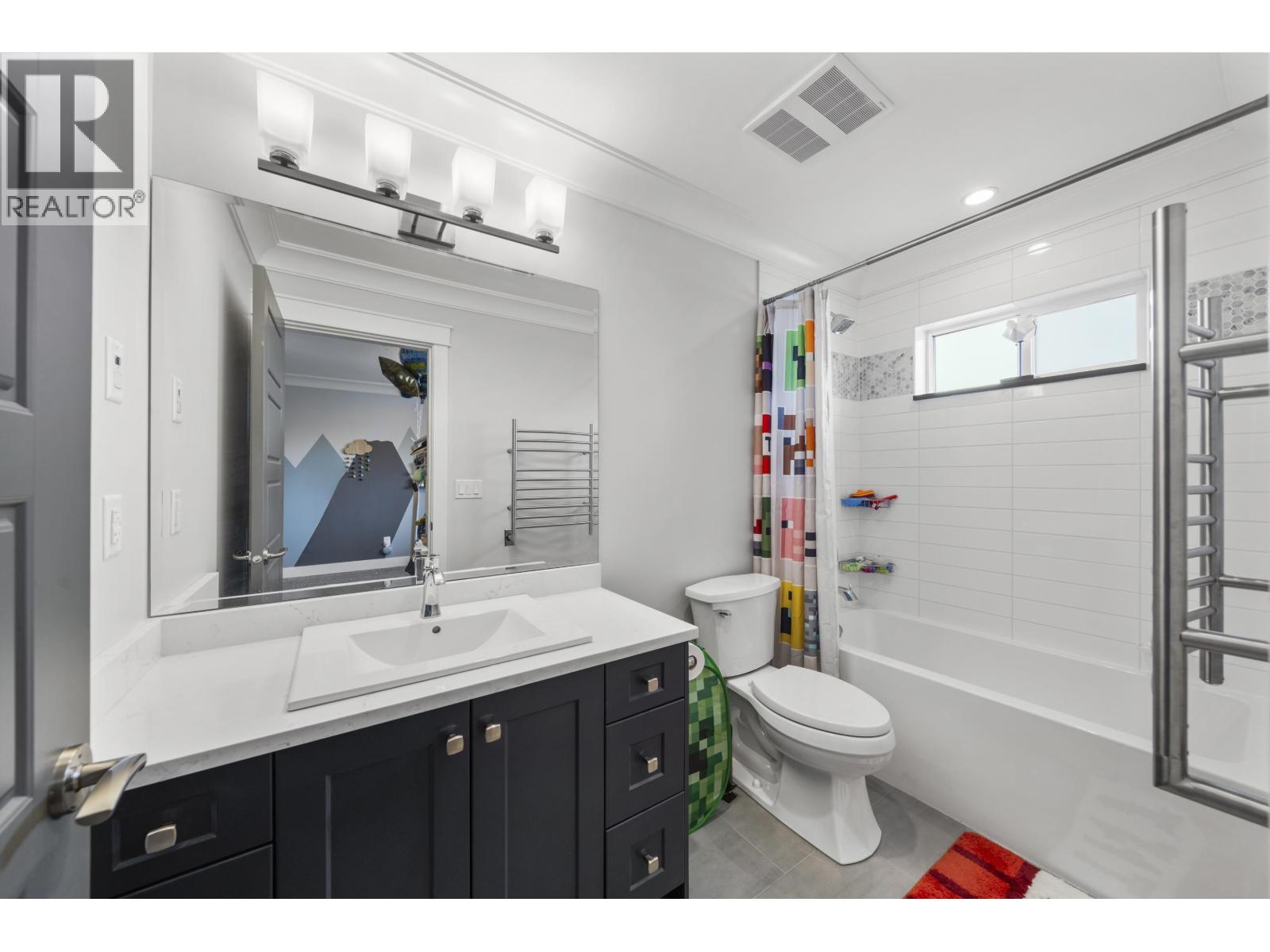 23902 117b Avenue, Maple Ridge, British Columbia  V4R 2V6 - Photo 28 - R3056482