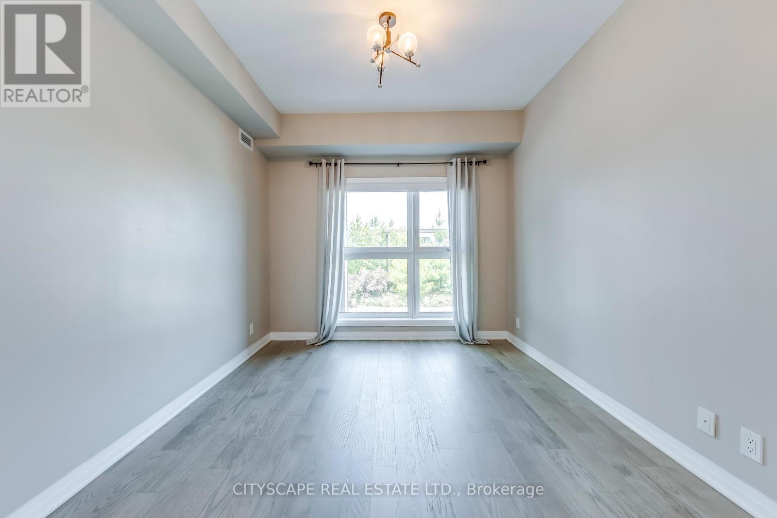 205 - 128 Grovewood Common, Oakville, Ontario  L6H 0X3 - Photo 8 - W12448733