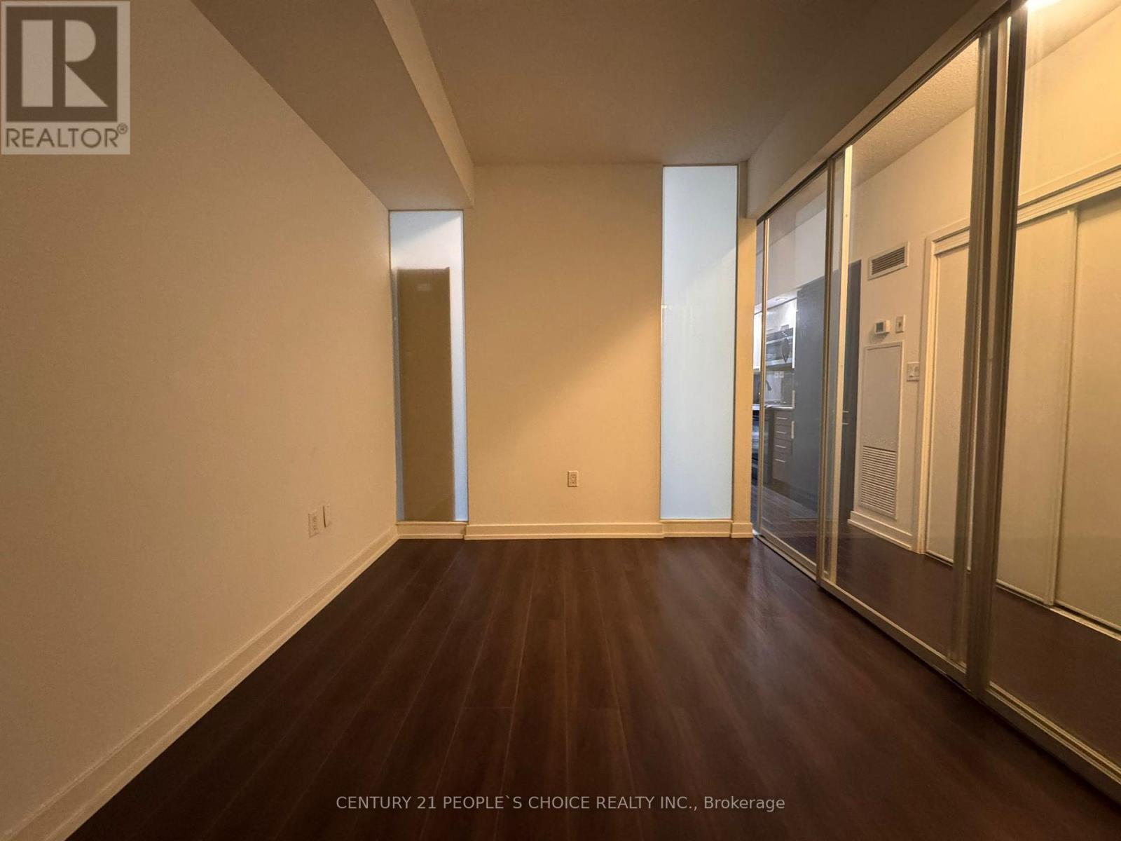 235 - 8 Telegram Mews, Toronto, Ontario  M5V 3Z5 - Photo 13 - C12361260