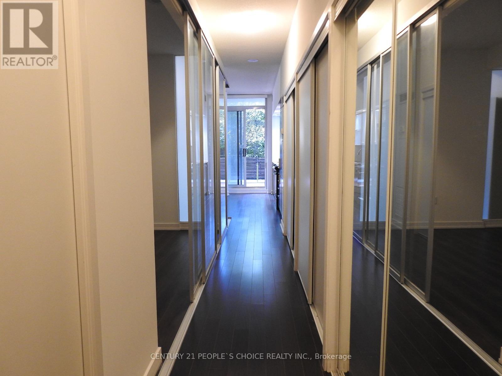 235 - 8 Telegram Mews, Toronto, Ontario  M5V 3Z5 - Photo 3 - C12361260