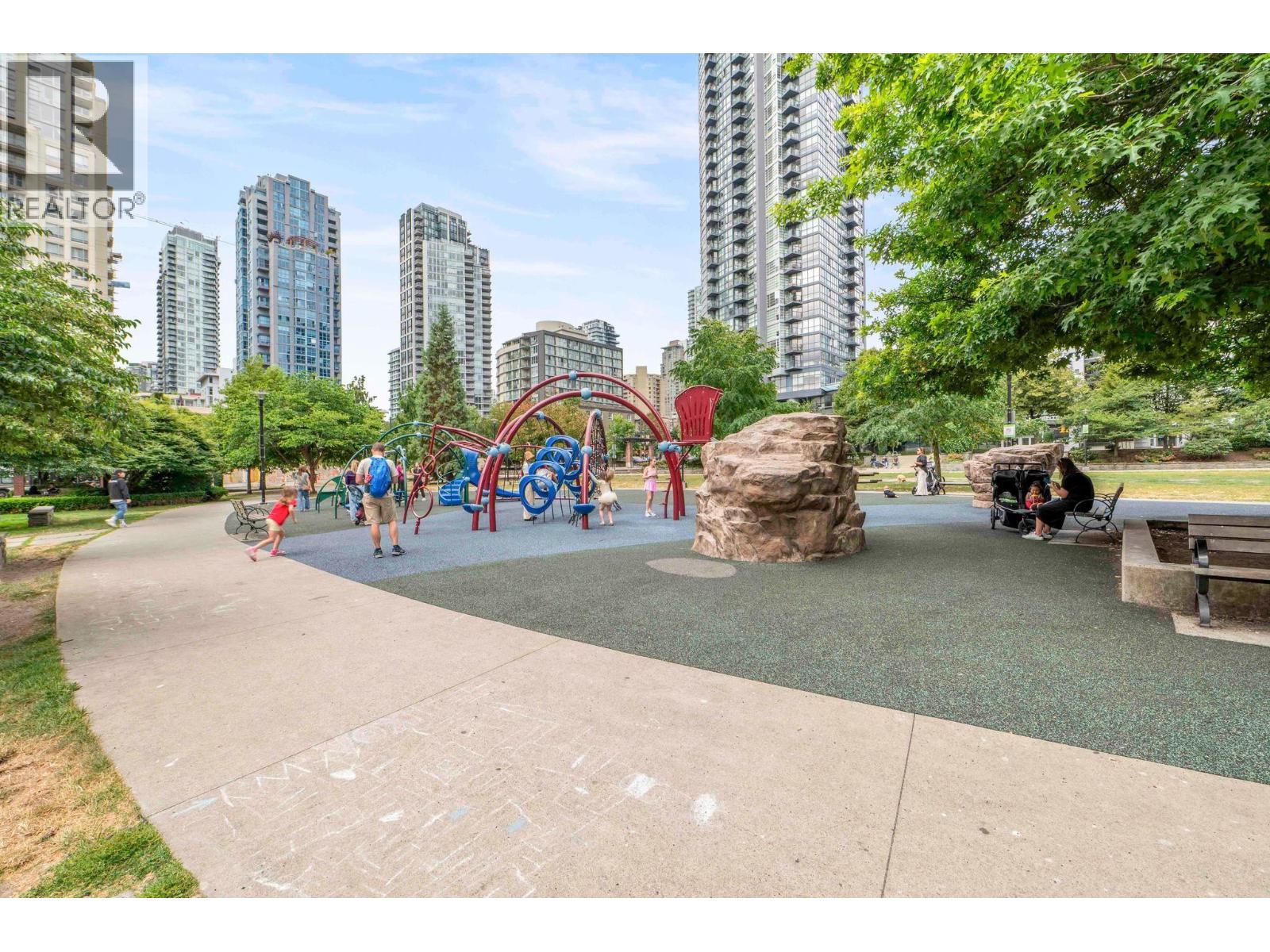 101 1168 Richards Street, Vancouver, British Columbia  V6B 3E6 - Photo 37 - R3055514