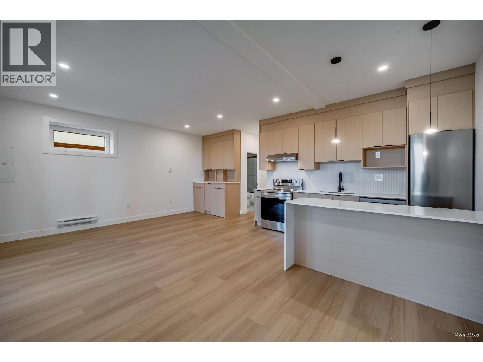 973 Adderley Street, North Vancouver, British Columbia  V7L 1O4 - Photo 34 - R3056421