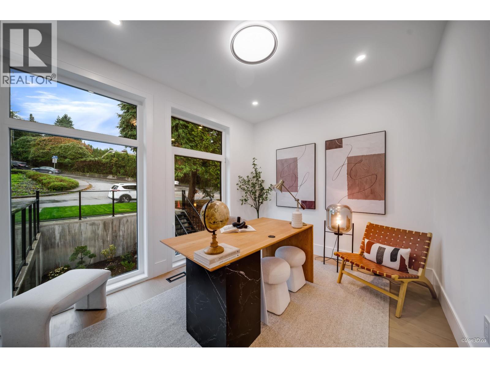 973 Adderley Street, North Vancouver, British Columbia  V7L 1O4 - Photo 7 - R3056421