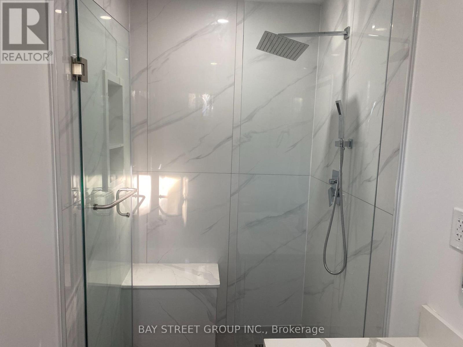 32 Patric Boulevard, Toronto, Ontario  M2J 3L2 - Photo 8 - C12450786