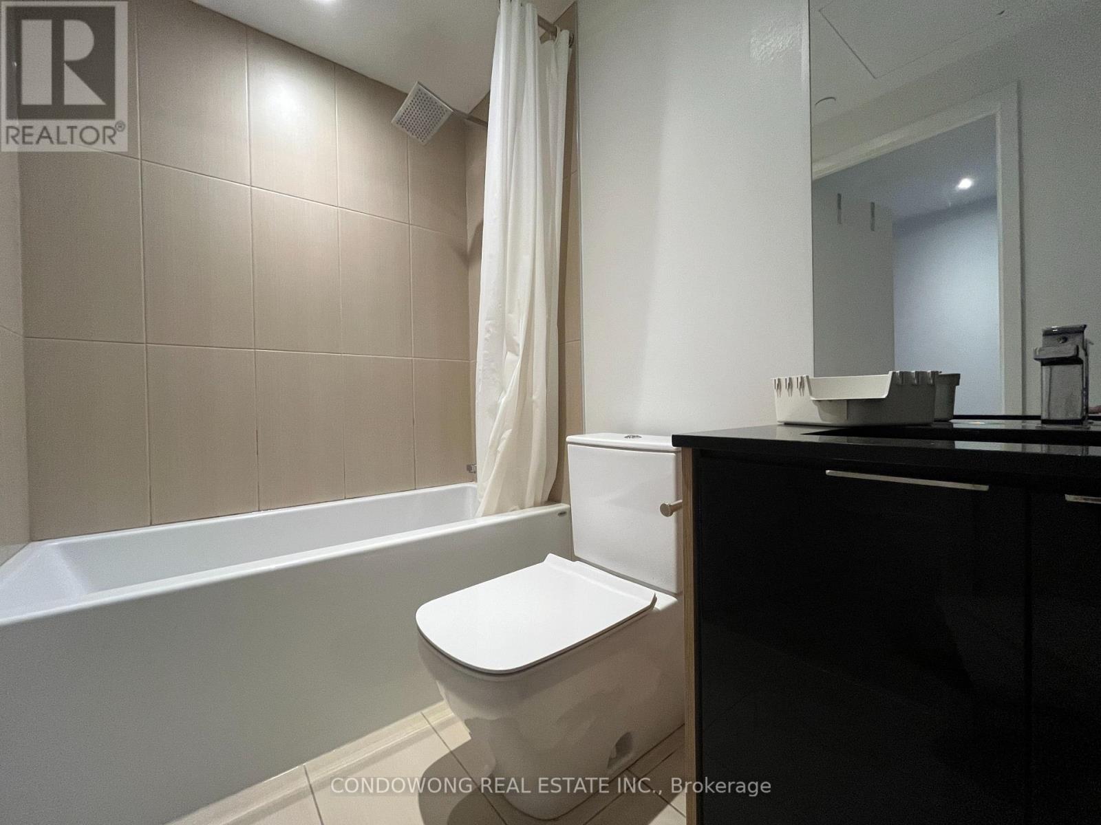 3312 - 70 Temperance Street, Toronto, Ontario  M5H 0B1 - Photo 8 - C12450806