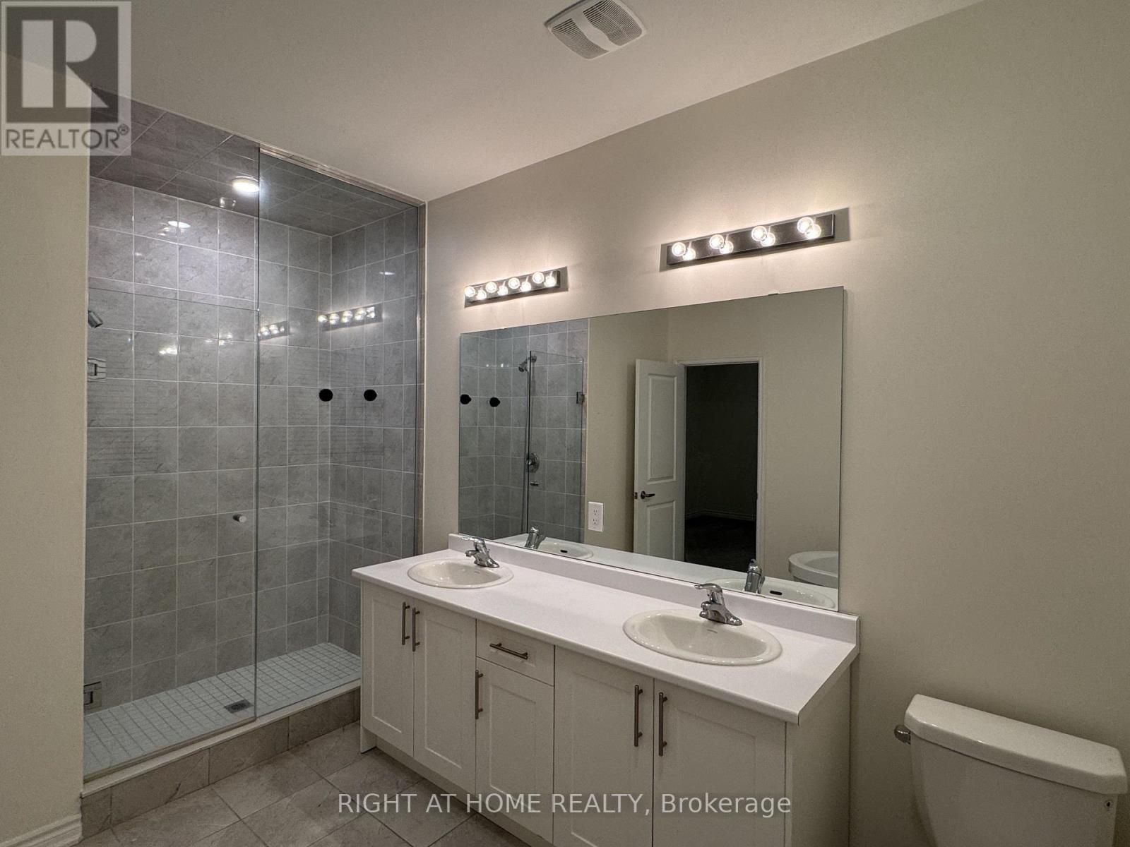 1202 Rexton Drive, Oshawa, Ontario  L1H 8L7 - Photo 18 - E12450808