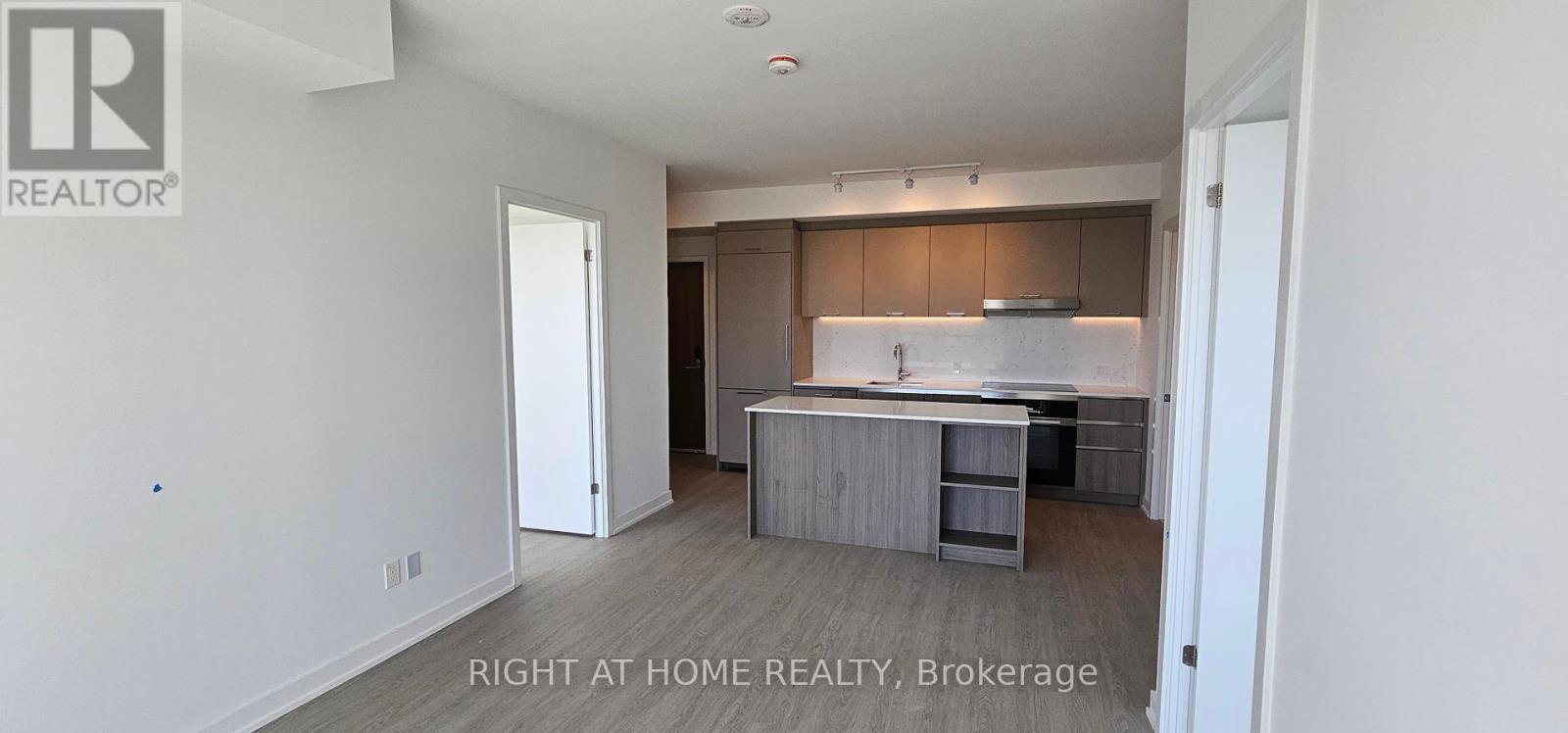 818 - 8188 Yonge Street, Vaughan, Ontario  L4J 1W5 - Photo 4 - N12450787