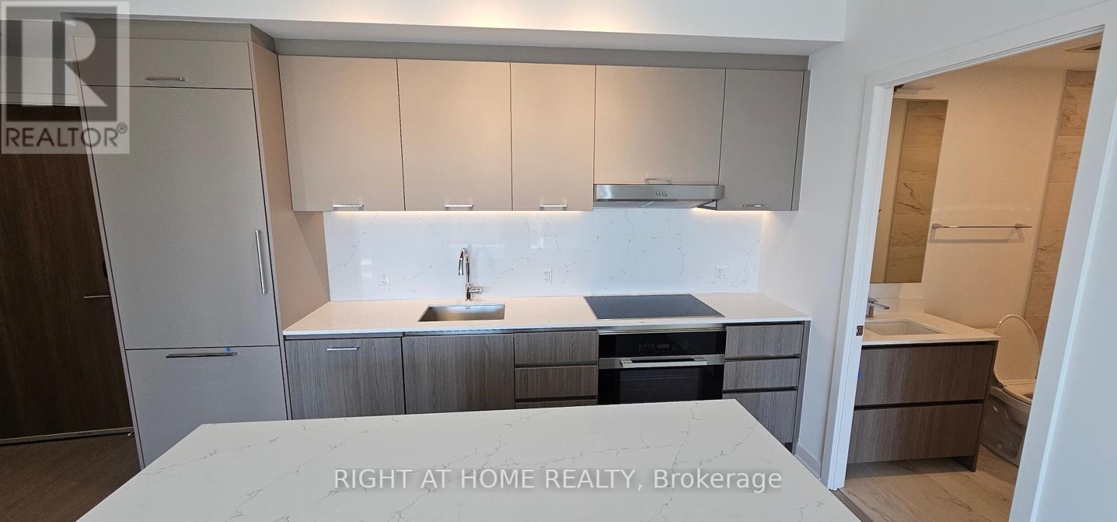 818 - 8188 Yonge Street, Vaughan, Ontario  L4J 1W5 - Photo 5 - N12450787