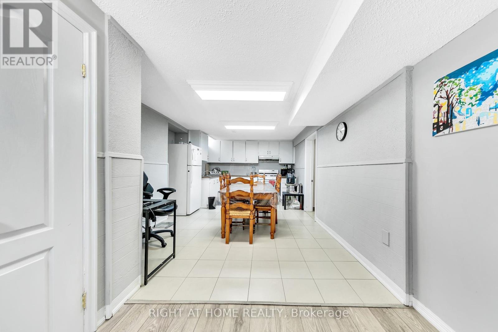 8 Terra Road, Vaughan (East Woodbridge), Ontario  L4L 3J5 - Photo 23 - N12450800