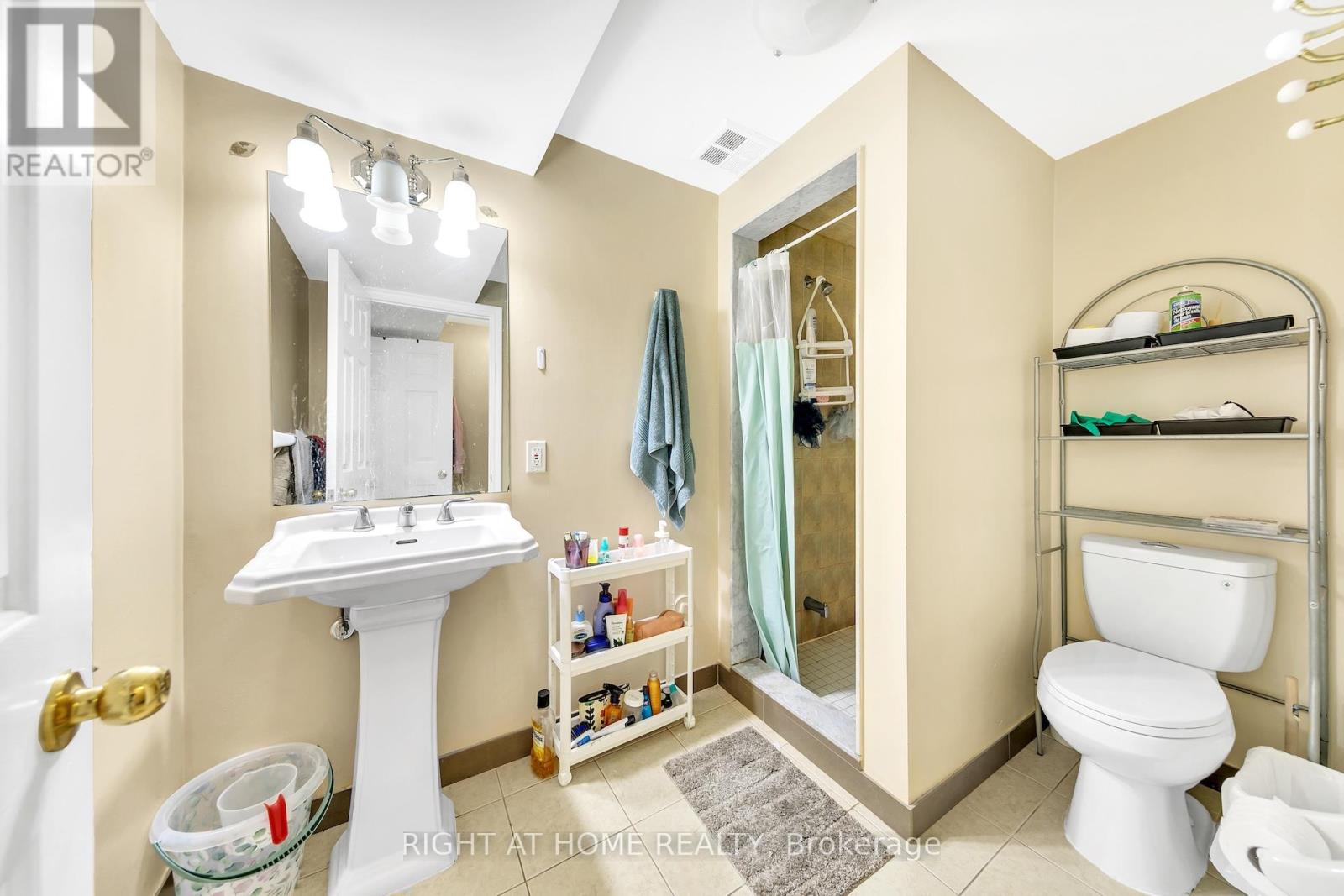 8 Terra Road, Vaughan (East Woodbridge), Ontario  L4L 3J5 - Photo 28 - N12450800