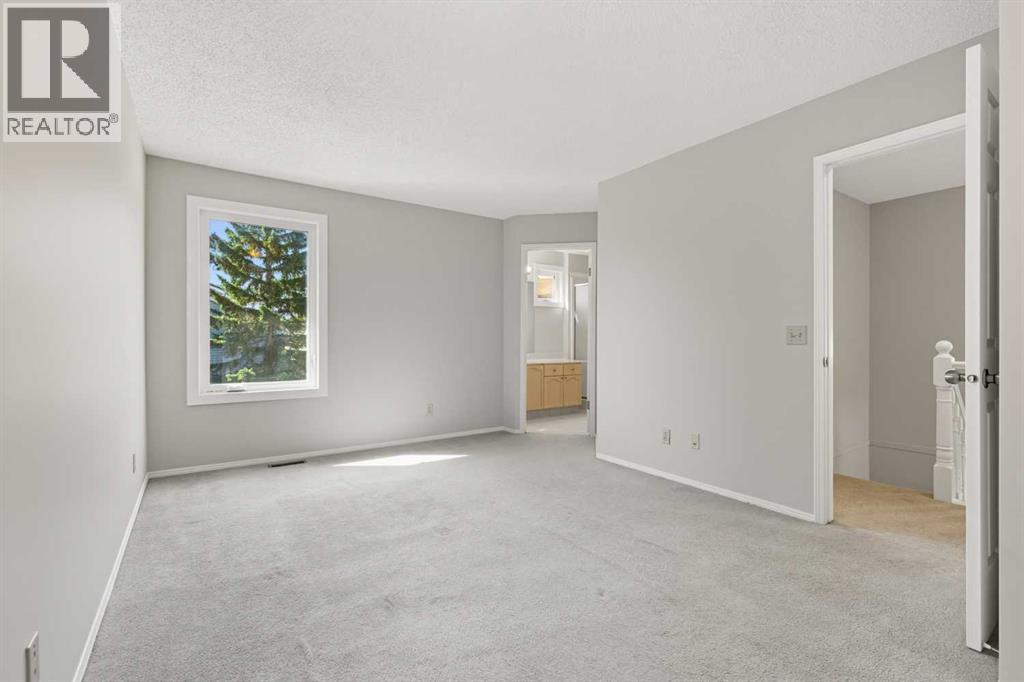 12 Coachway Gardens Sw, Calgary, Alberta  T3H 2V9 - Photo 23 - A2257840