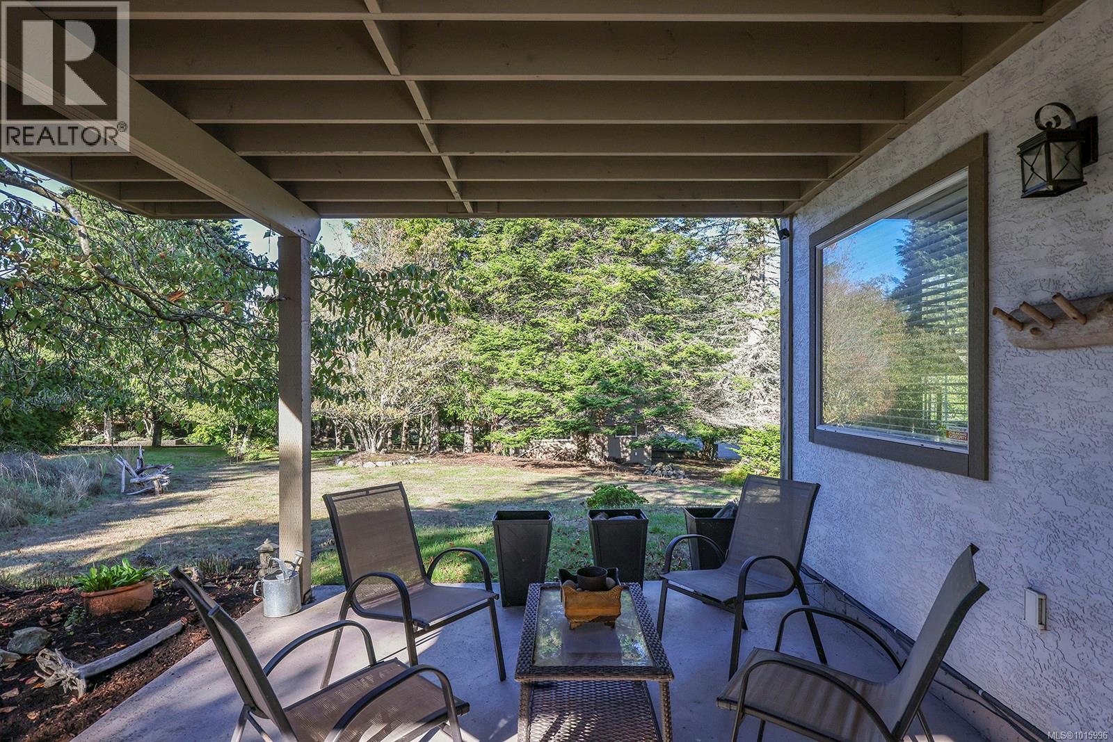 1225 Walter Gage St, Comox, British Columbia  V9M 3X1 - Photo 25 - 1015996