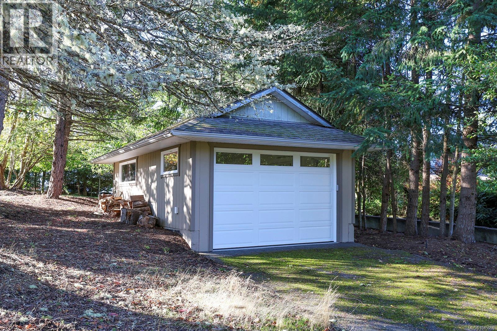 1225 Walter Gage St, Comox, British Columbia  V9M 3X1 - Photo 27 - 1015996