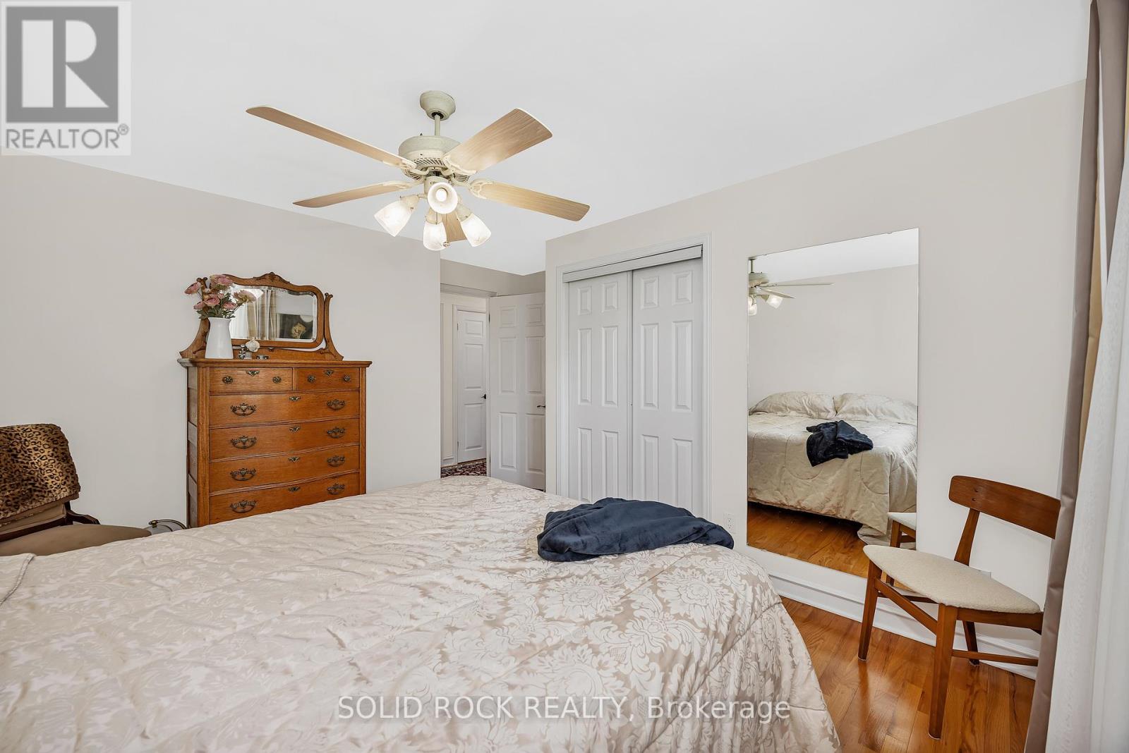 471 Tillbury Avenue, Ottawa, Ontario  K2A 0Y6 - Photo 15 - X12450817