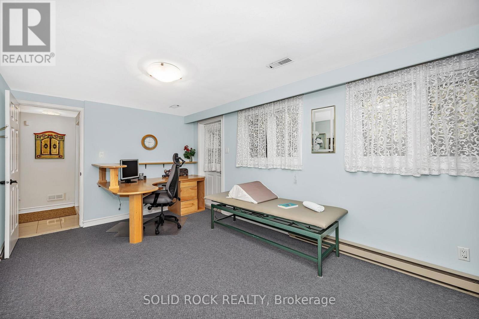 471 Tillbury Avenue, Ottawa, Ontario  K2A 0Y6 - Photo 21 - X12450817