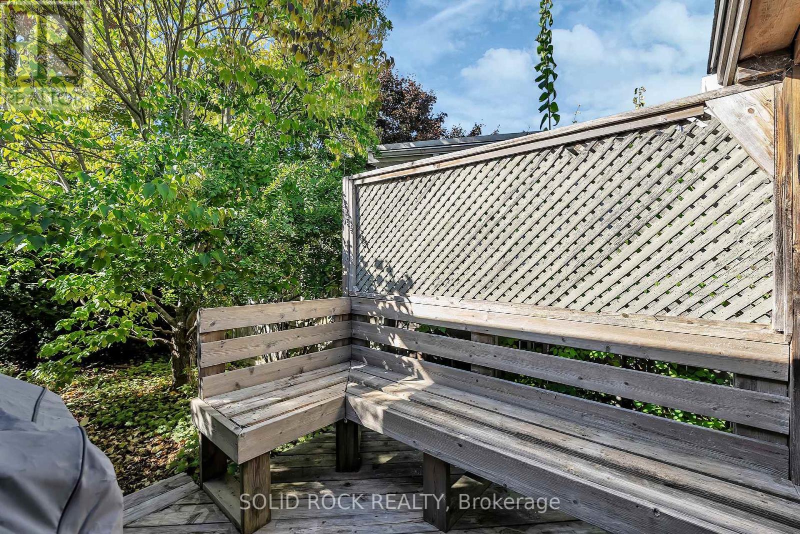471 Tillbury Avenue, Ottawa, Ontario  K2A 0Y6 - Photo 27 - X12450817