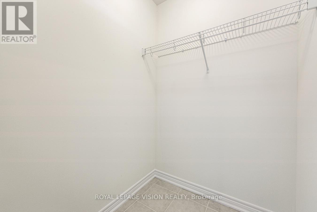 14 Folcroft Street, Brampton, Ontario  L6Y 0B6 - Photo 10 - W12450785