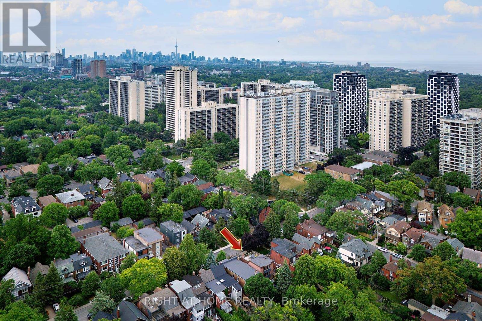 C - 164 Quebec Avenue, Toronto, Ontario  M6P 2T8 - Photo 14 - W12450803