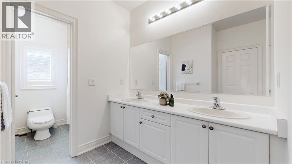 2238 Lyndhurst Drive, Oakville, Ontario  L6H 7V4 - Photo 32 - 40777404