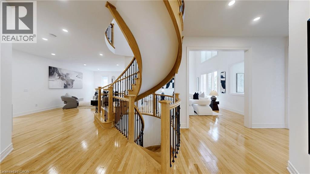 2238 Lyndhurst Drive, Oakville, Ontario  L6H 7V4 - Photo 37 - 40777404