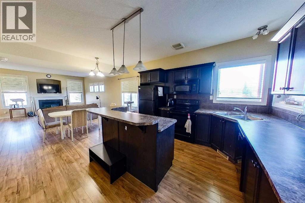 408, 150 Vanier Drive, Red Deer, Alberta  T4R 0L1 - Photo 4 - A2257751