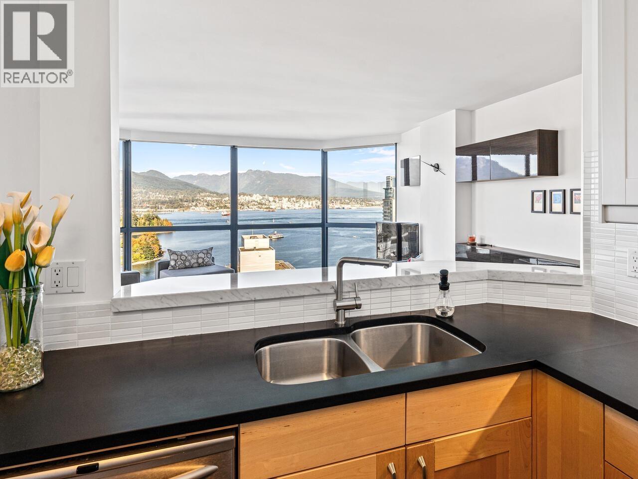 2302 1415 West Georgia Street, Vancouver, British Columbia  V6G 3C8 - Photo 12 - R3053729