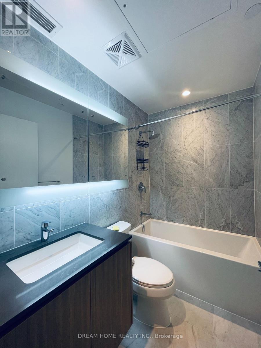 811 - 90 Queens Wharf Road, Toronto, Ontario  M5V 0J4 - Photo 13 - C12450832