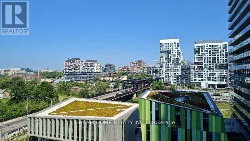 811 - 90 Queens Wharf Road, Toronto, Ontario  M5V 0J4 - Photo 14 - C12450832