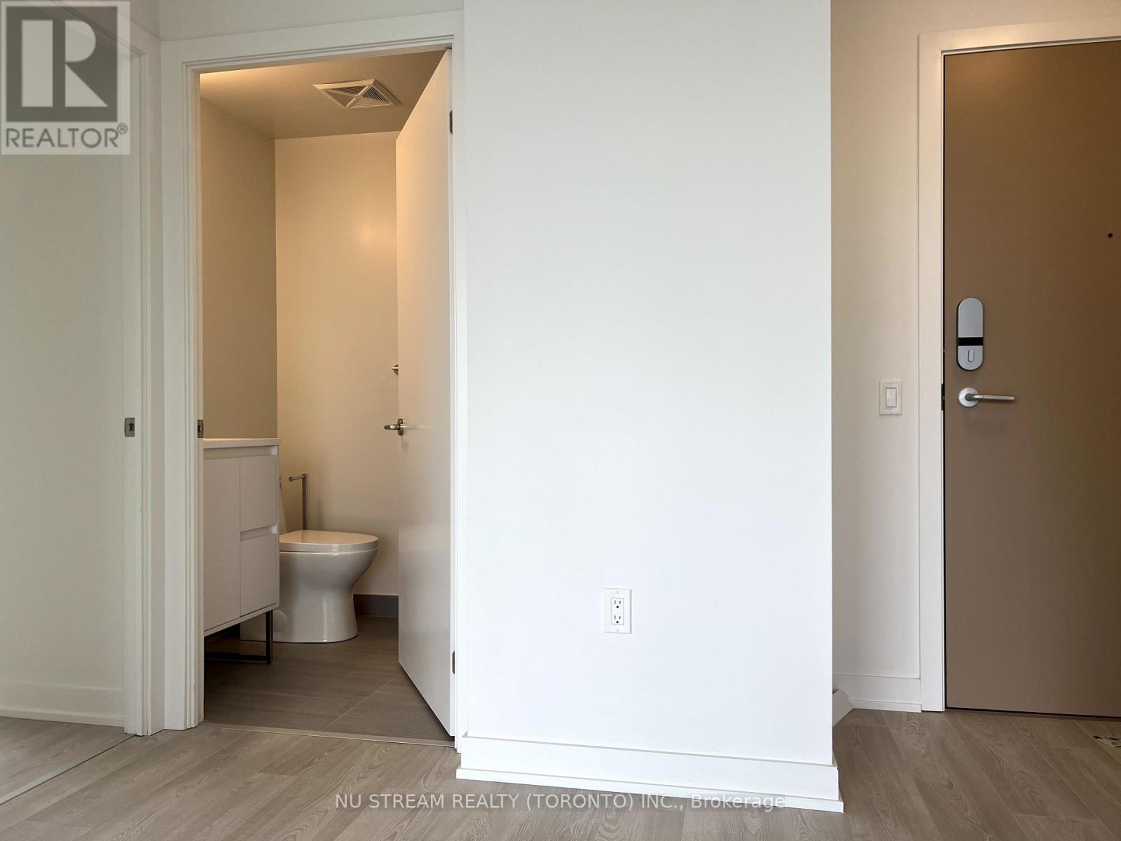 223 - 1 Kyle Lowry Road, Toronto, Ontario  M3C 1H7 - Photo 7 - C12450836