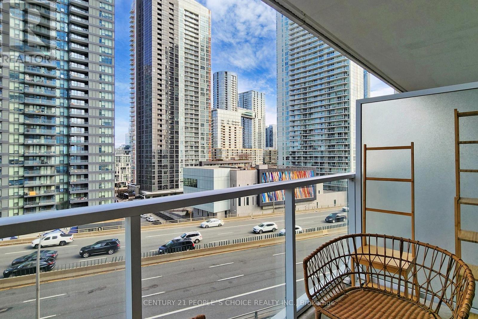 1006 - 17 Bathurst Street, Toronto, Ontario  M5V 0N1 - Photo 27 - C12450839