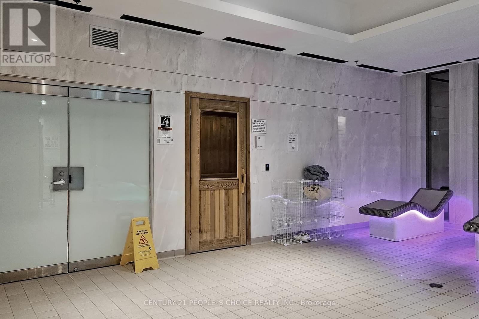 1006 - 17 Bathurst Street, Toronto, Ontario  M5V 0N1 - Photo 34 - C12450839