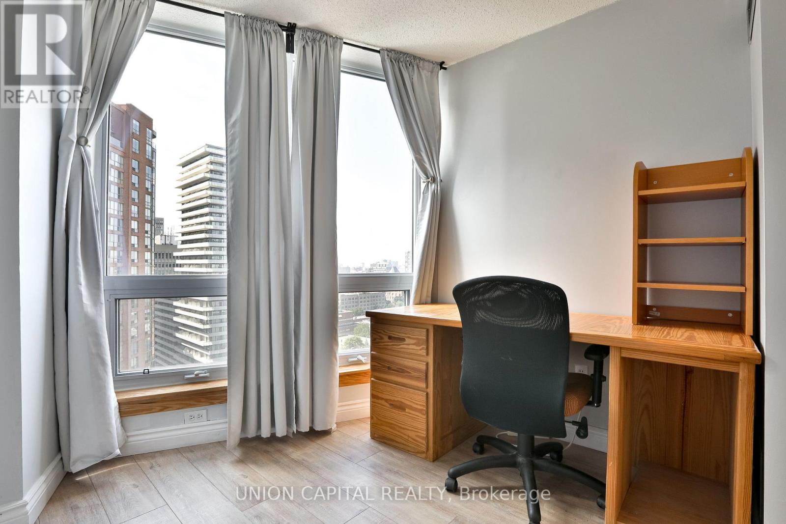 2209 - 1055 Bay Street, Toronto, Ontario  M5S 3A3 - Photo 19 - C12450843