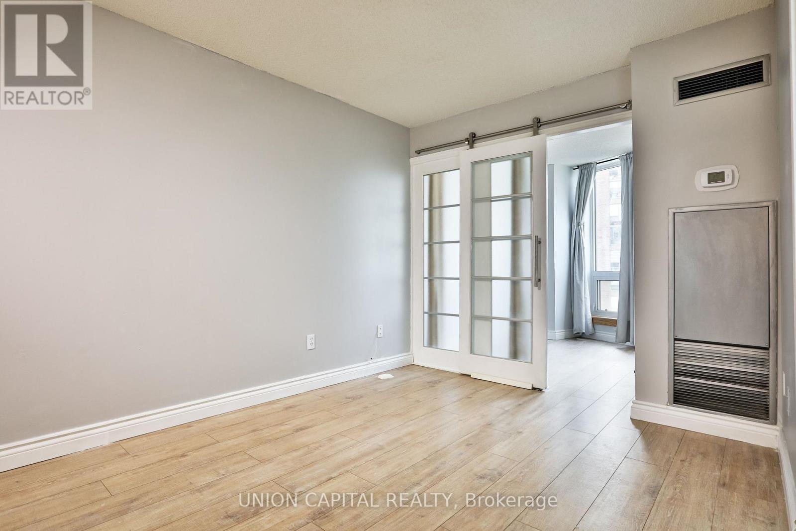 2209 - 1055 Bay Street, Toronto, Ontario  M5S 3A3 - Photo 26 - C12450843