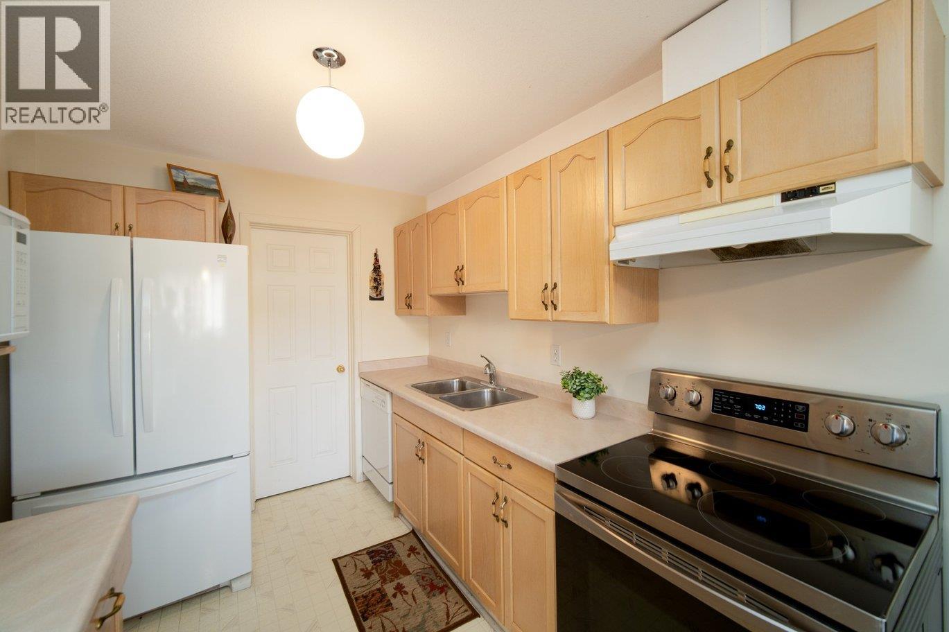 2401 12th Street N Street N Unit# 20, Cranbrook, British Columbia  V1C 5T4 - Photo 17 - 10348416