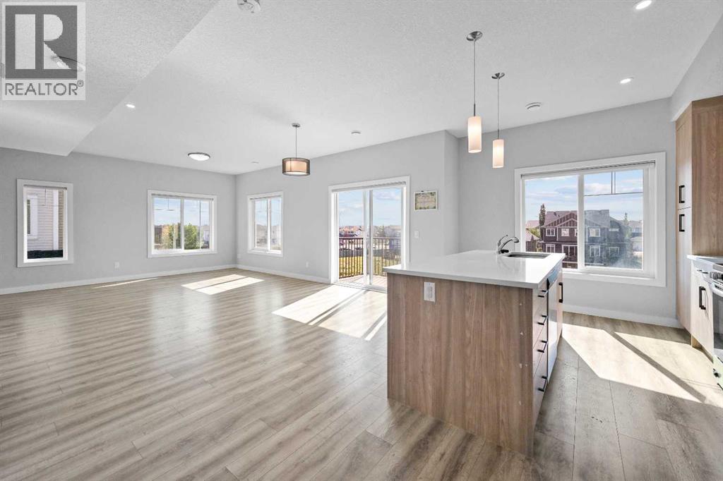384 Canals Crossing Sw, Airdrie, Alberta  T4B 4L3 - Photo 5 - A2256307