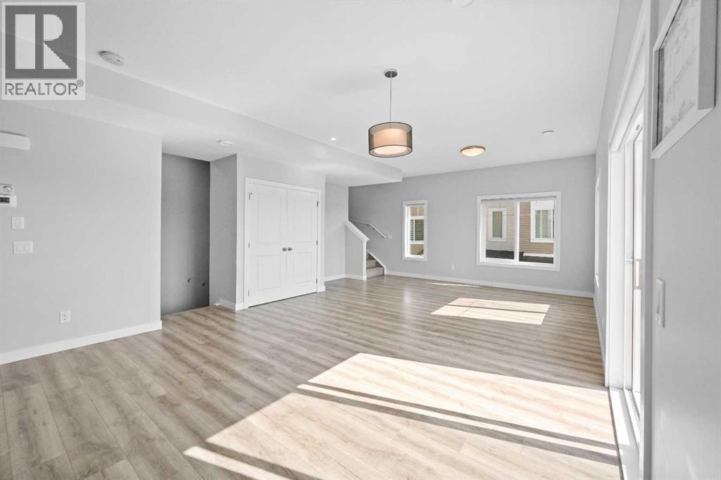 384 Canals Crossing Sw, Airdrie, Alberta  T4B 4L3 - Photo 6 - A2256307