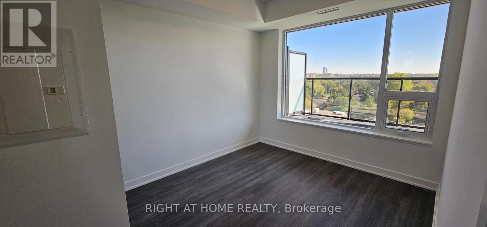 720 - 8188 Yonge Street, Vaughan, Ontario  L4J 1W5 - Photo 8 - N12450816