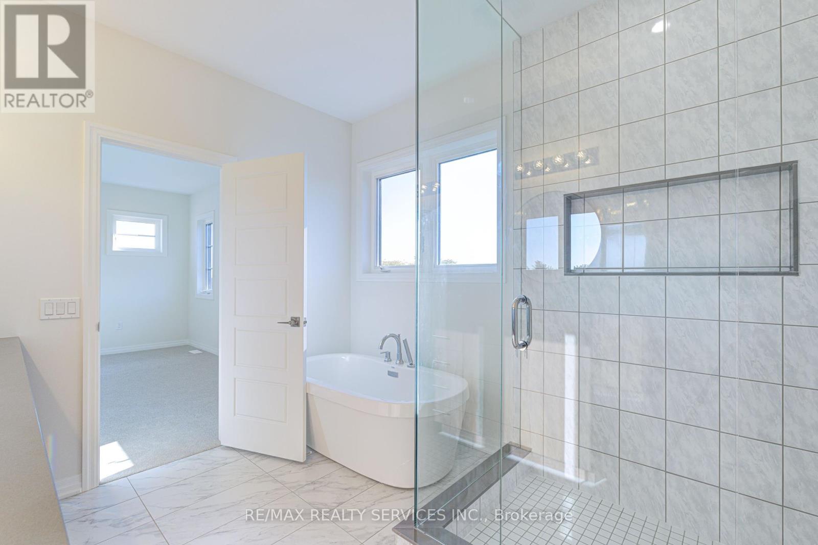 34 Donnybrook Court, Brampton, Ontario  L6P 1T6 - Photo 34 - W12450809