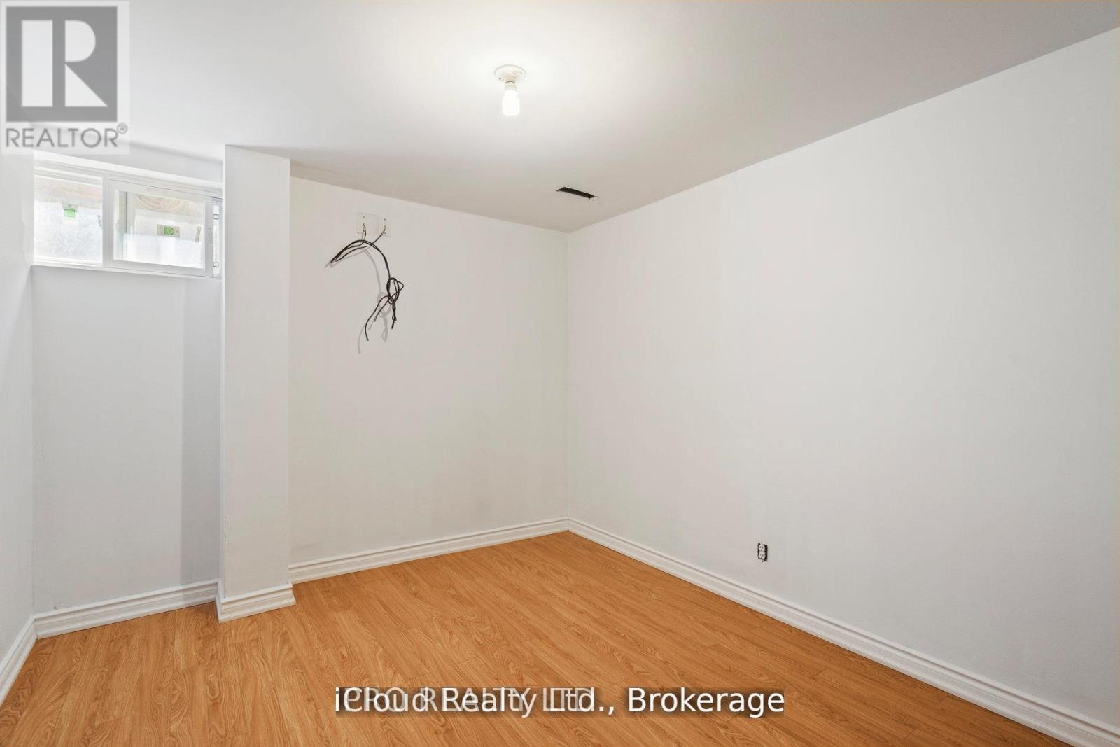 15 Fallen Oak Court, Brampton, Ontario  L6Y 3T6 - Photo 36 - W12450811