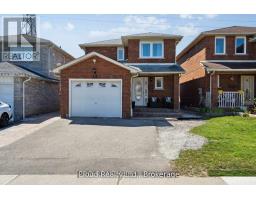 15 FALLEN OAK COURT, Brampton, Ontario